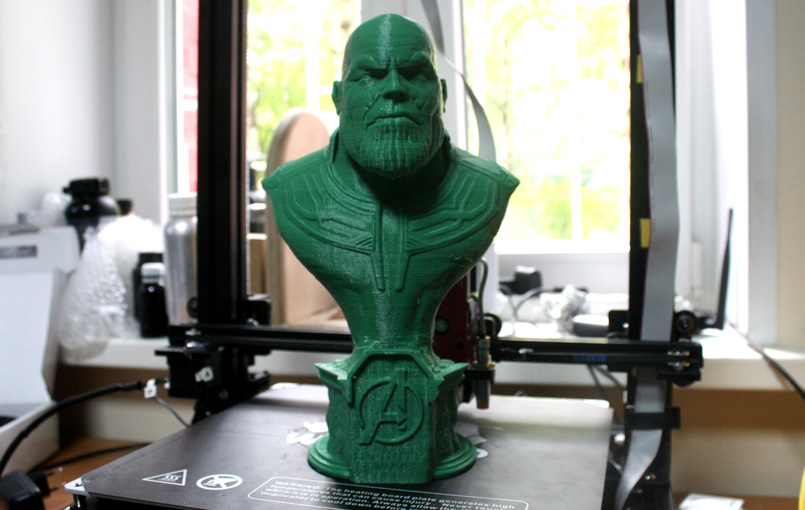 Бюст Таноса - пластик - PLA ESUN